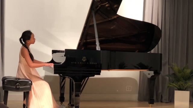 Liszt Petrarch Sonnet No. 123 by Ellie Nguyen смотреть онлайн