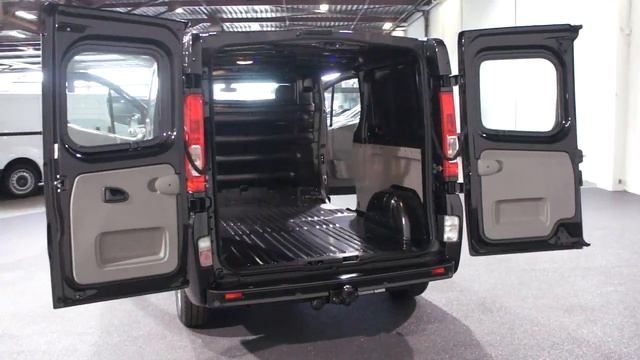Renault Trafic 2.0 DCI L2/H1 84KW Black Edition Airco Navi Derks Autobedrijf смотреть онлайн