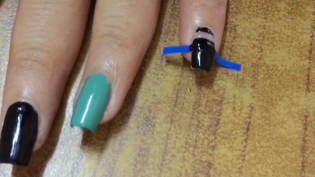 Indian Print & Negative Space Nail Art смотреть онлайн