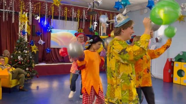 Новый год 2022-2023 Старшая школа. смотреть онлайн