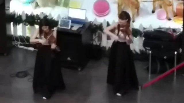 AC/DC - Back In Black в Ворошиловском ТЦ смотреть онлайн