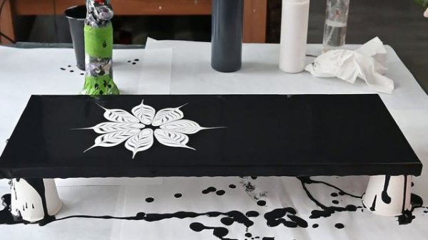 (750) BLACK and WHITE ~ EASY flower painting with ACRYLICS and NAPKIN ~ Dip & Lip ~ Acrylic pouring