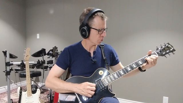 How to Play the Guitar Solo and Chords to Something by The Beatles смотреть онлайн