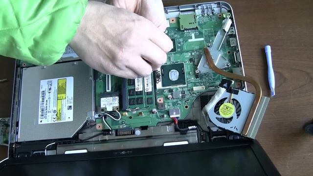 dell vostro 2520 CPU交換 смотреть онлайн