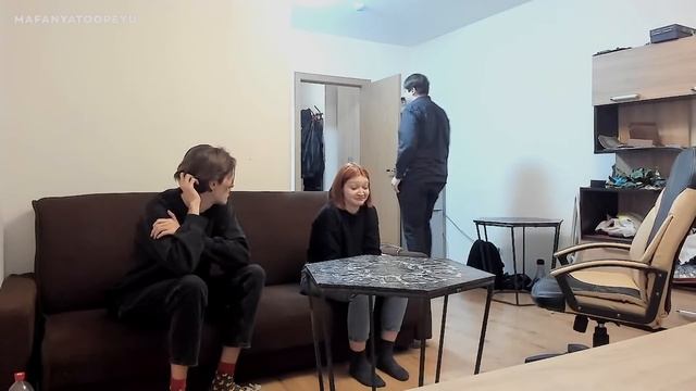 ИРЛ ПРАНК / ИЗГОНЯЮЩИЙ ДЬЯВОЛА ИЗ ЭМИЛИ РОУЗ смотреть онлайн