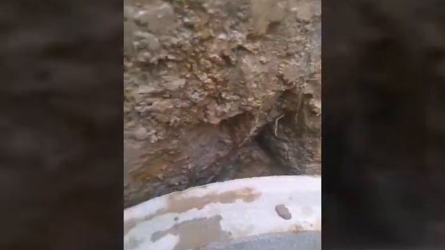 речная галька в колодце смотреть онлайн