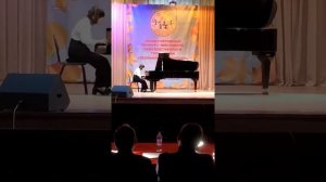 Р.Глиэр Мелодия соч.99 #2. Хаметшина Евгения.