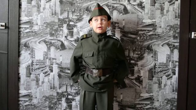 Матвей поздравляет своего дедушку смотреть онлайн