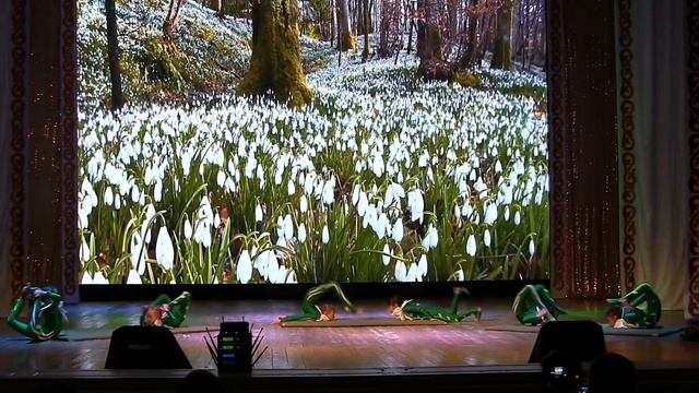 Выступление Ники. Цирковой номер "ЦВЕТЫ" смотреть онлайн