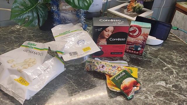 Food-ИТОГИ: пустые баночки/еда/Март 2022