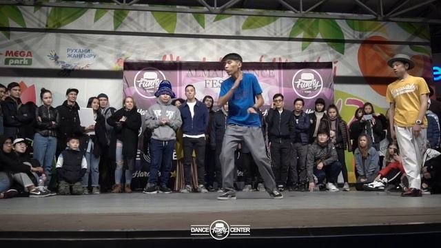 CHINGIS VS BOOBEK | POPPING BEGINNERS FINAL | ALMATY DANCE FEST 2019 смотреть онлайн