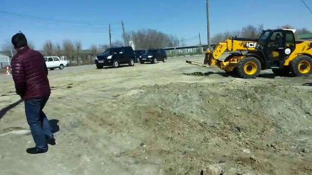 Выравниваем опору ЛЭП-0,4кВ 28.03.15г. смотреть онлайн