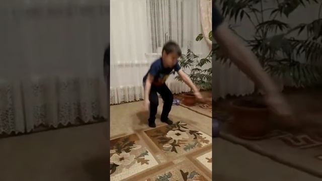 Мещеряковский детский сад Акция "Физическая культура и спорт-альтернатива погубным привычкам". смотреть онлайн