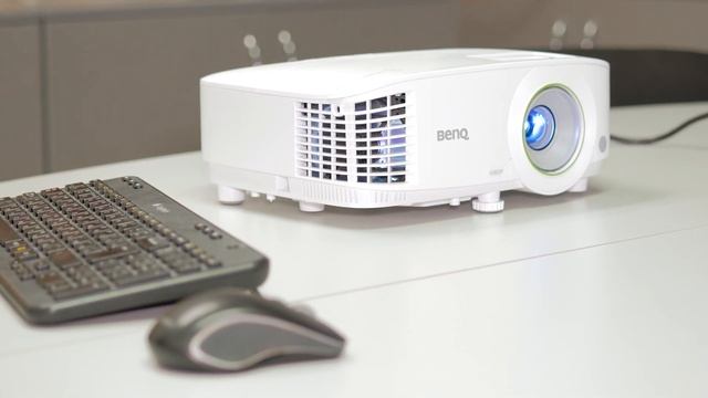 Обзор смарт-проектора BenQ EH600 смотреть онлайн