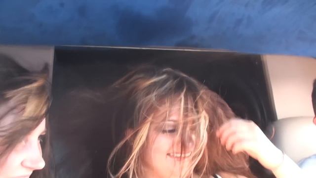 2 GIRLS, ONE TRUCK - BASS MONSTER EDITION =D SHOWFEST 2012 PART 6 смотреть онлайн