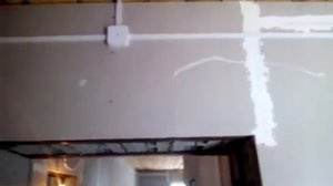 Электромонтаж в кабель канал по гипсокартону