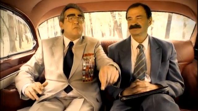 В Городке - Серия 155, Поцелуи смотреть онлайн