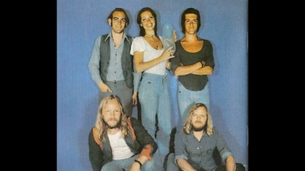 Рок-энциклопедия. Earth And Fire. История группы