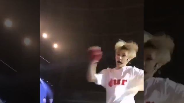 (stray kids)Lee Felix SHOW HIS ABS!!! смотреть онлайн