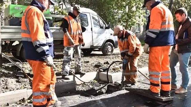 Ремонт улицы Блюхера в Ярославле будет завершен к первому октября смотреть онлайн