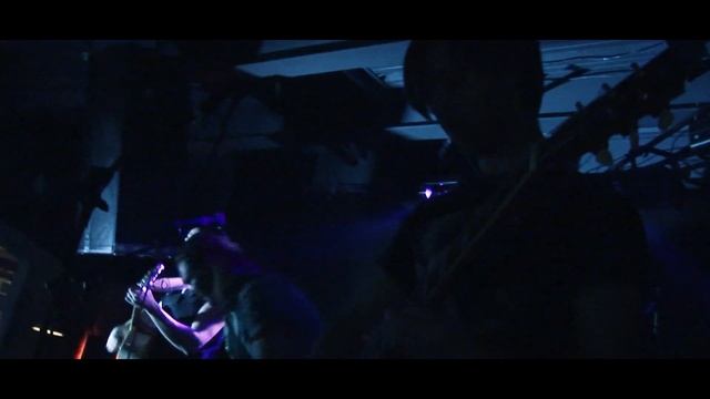MADO - Утекает любовь (Live at da-da club) смотреть онлайн