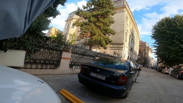 POV Street Photography in Romania - Nikon D40 // Nikon Kit Lens (Nikkor 55-200mm) - relaxing video смотреть онлайн