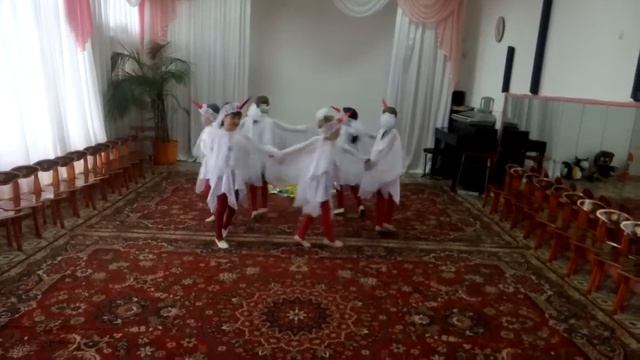 Танец Аист на крыше гр Акварельки Д с 112 г Тюмень смотреть онлайн