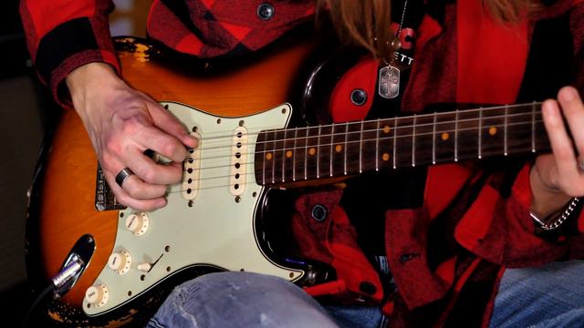 Fender Masterbuilt Paul Waller Stratocaster 59 HT Relic Sunburst Hardtail 2021 | Demo by Paul Audia смотреть онлайн
