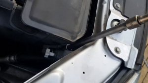 Свистит ремень генератора Lada Granta.Как подтянуть автомобильный ремень кондиционера на ладе грант