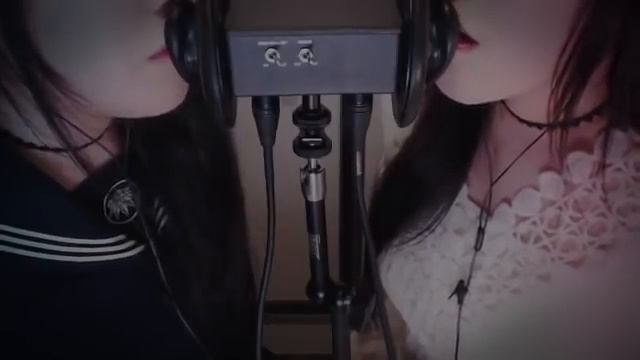 АСМР БЛИЗНЯШКИ "КУШАЮТ" ВАШИ УШКИ! ПОПРОБУЙ НЕ УСНИ! смотреть онлайн