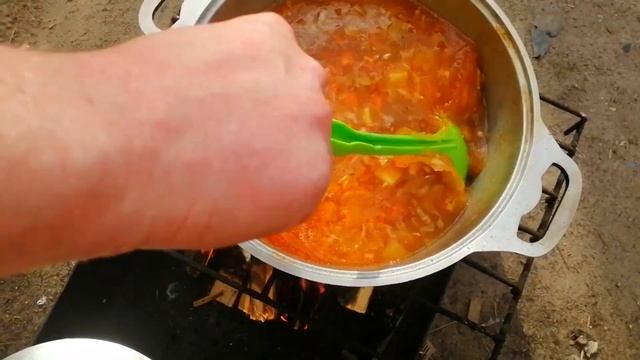 С ДНЁМ ПОБЕДЫ!!! АРМЕЙСКИЕ ЩИ ИЗ ТУШЁНКИ!!! смотреть онлайн