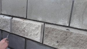 Забор из цементных блоков | бюджетный надежный забор своими руками полное видео от а до я