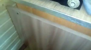 Как установить и закрепить накладную мойку к тумбе.