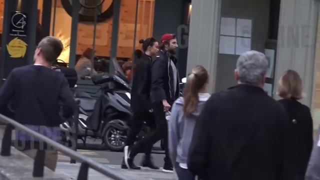 Irina Shayk y Bradley Cooper se comen a besos en París Mpgun com смотреть онлайн