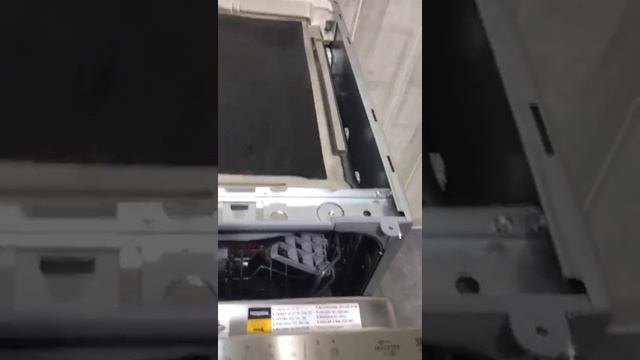 Hotpoint Ariston HI 5020 WEF смотреть онлайн