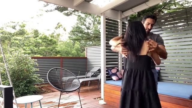 Bachata dancing Gold Coast, Australia. Bailando bachata en Australia ?? смотреть онлайн