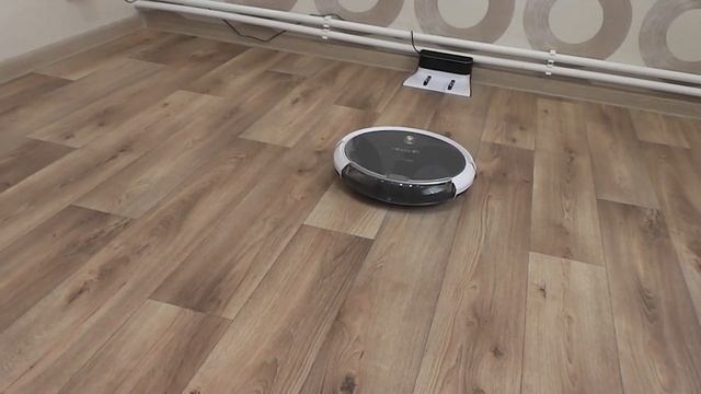 Обзор моющего робота-пылесоса с гироскопом IBoto Smart X610G Aqua