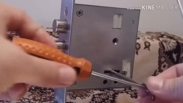 [ 8 ] КАК САМОМУ ВСКРЫТЬ СУВАЛЬДНЫЙ СЕЙФОВЫЙ ЗАМОК, КАК ОТКРЫВАЮТ ЗАМКИ ДЛЯ ВХОДНЫХ ДВЕРЕЙ БЕЗ КЛЮЧ смотреть онлайн