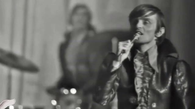 ВИА Весёлые Ребята Юрий Петерсон - Тебе Всё Равно 1971 смотреть онлайн