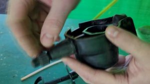 САДОВЫЙ ОПРЫСКИВАТЕЛЬ. Самопроизвольно вытекает вода из распылителя