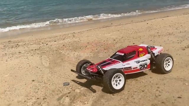 1986 Kyosho Turbo Optima Beach Bash смотреть онлайн
