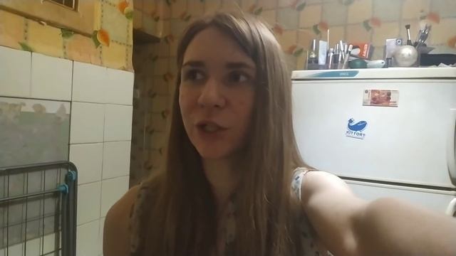 Ремонт День 12: закончили полы, установили дверь, отодрали стену