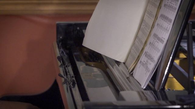 1 G. Sviridov, B. Kornilov. In Nizhny Novgorod. Dmitry Stepanovich.mp4