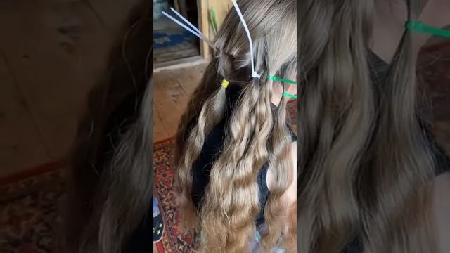 Срез детских , самых шикарных волос смотреть онлайн