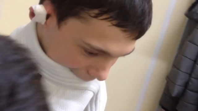 Как сломать уши смотреть онлайн