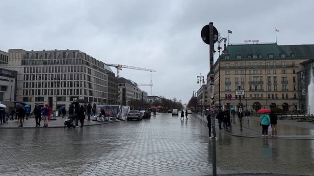 Берлин. Почему такой разный смотреть онлайн