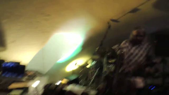 umBum soundsystem at paradise underground 9/22 18 смотреть онлайн