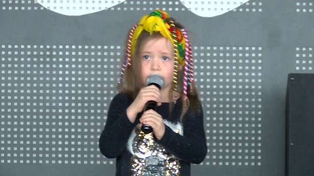 Латыпова Ясмин "БАБКА ЕЖКА" смотреть онлайн