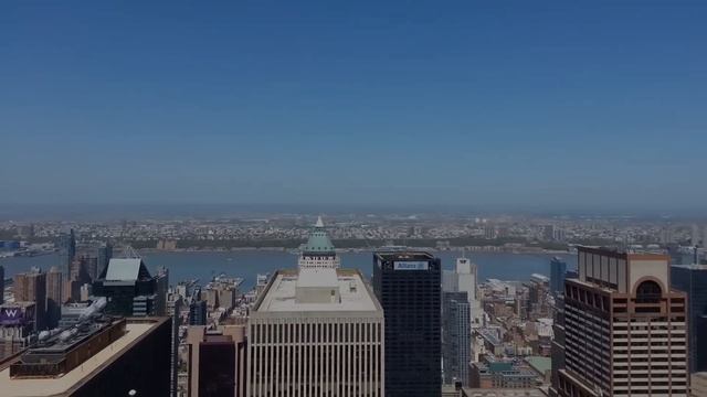 Top of the Rock Observation Deck, Rockefeller Center, New York смотреть онлайн