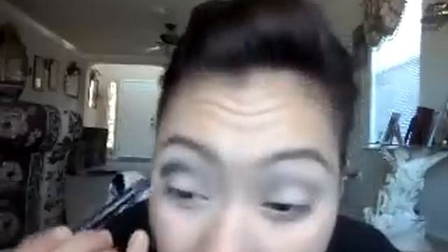 Daily Routine Make-up & Dark Eye смотреть онлайн